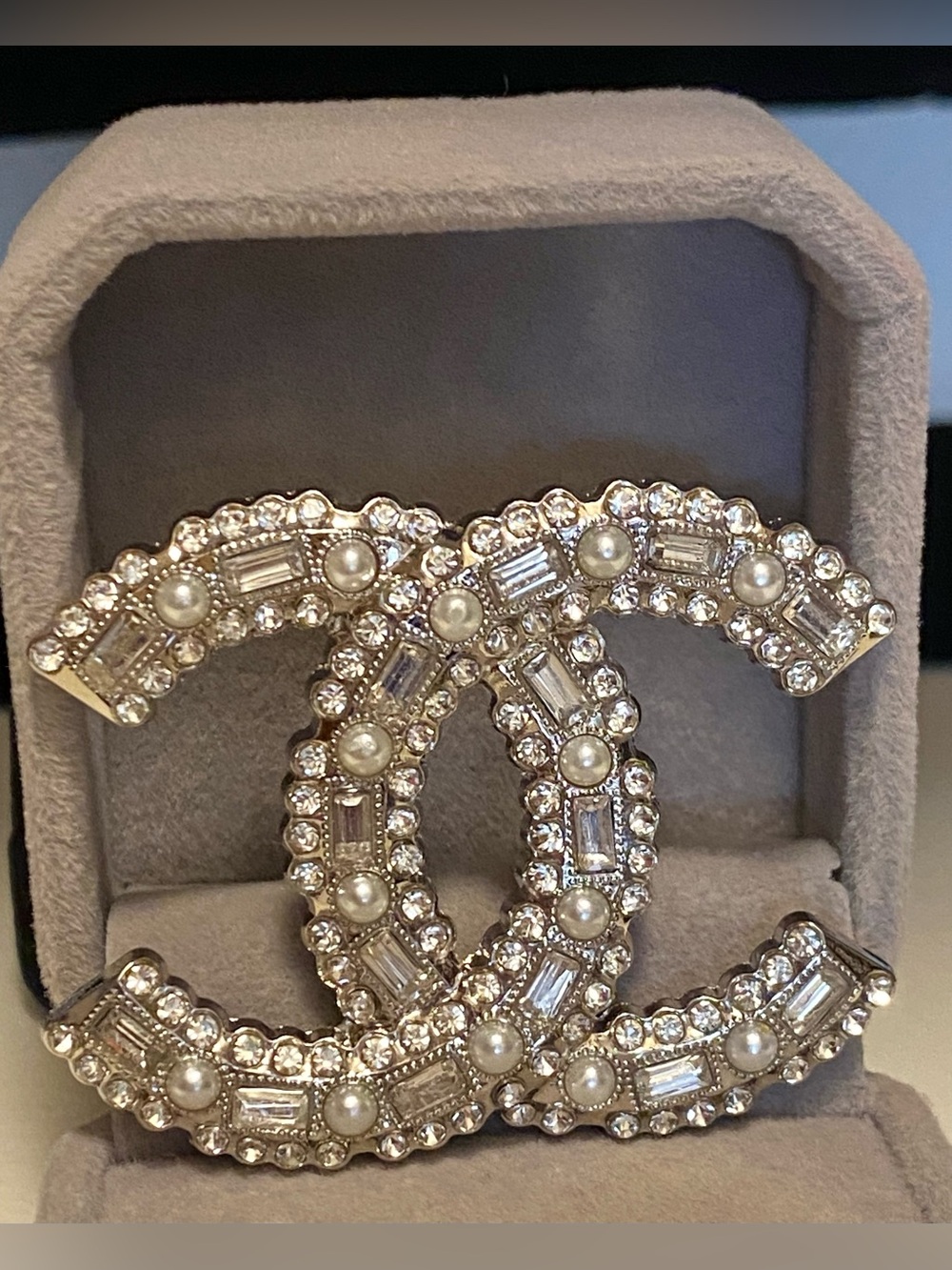 Fashion Jewelry-Silver Plated Crystal and Pearl Double-C Inspired Brooch